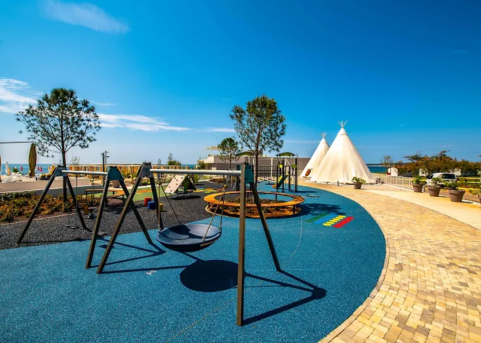 Arena Grand Kazela Camping Homes